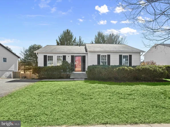 8212 Mountain Laurel Ln, Gaithersburg, MD 20879