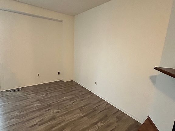 5th image of 1427 18th St #0