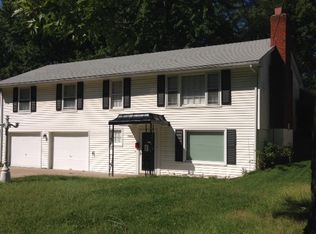5940 Sterling Ave, Raytown, MO 64133