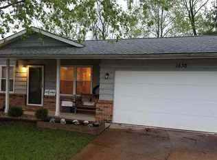 1836 Chippendale Ln, Imperial, MO 63052