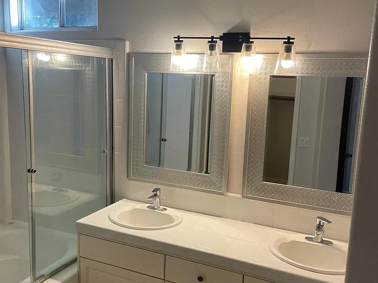 4579 W Oak Park Dr — Photo 7