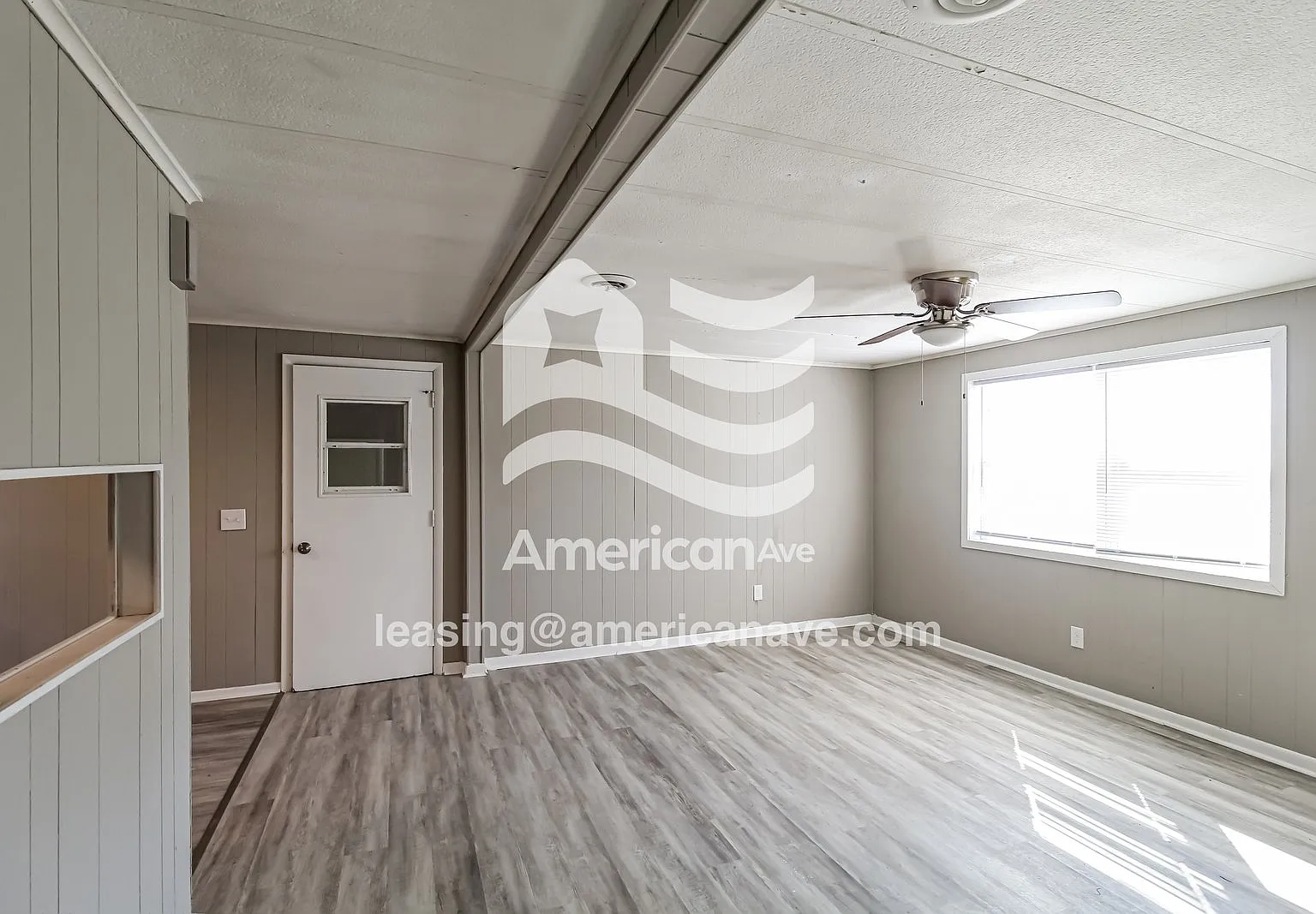 3 bed, 1.0 bath, 1629 sqft, $1,076 — Photo 2