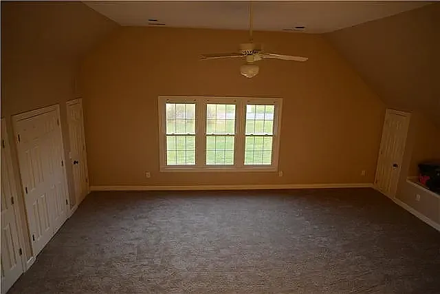 9311 Ansley Ln — Photo 7