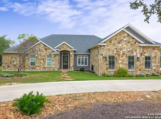 117 Riley Wood, Blanco, TX 78606