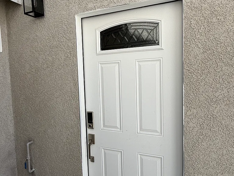17318 Napa Cir — Photo 2