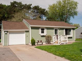 2856 31st St S, La Crosse, WI 54601