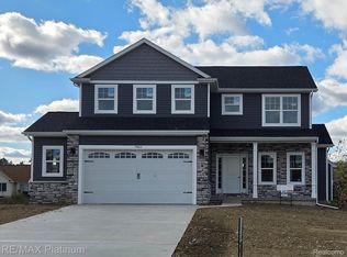 7460 Skylar Ct, Swartz Creek, MI 48473