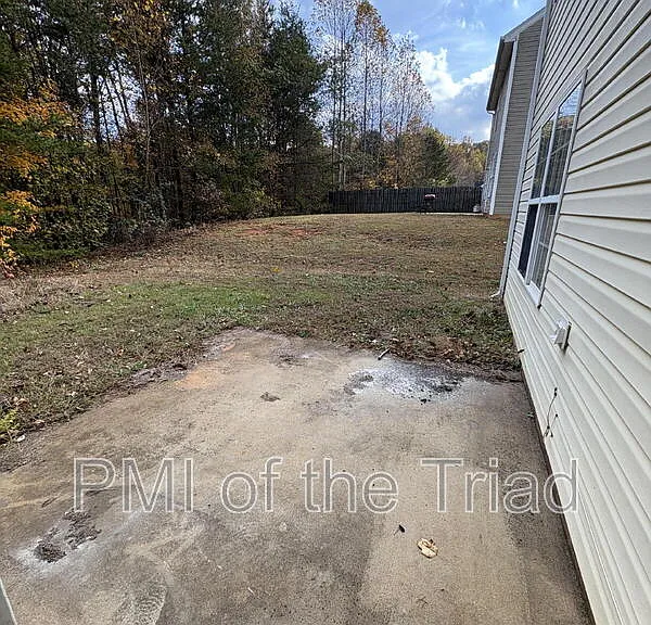 152 Drewsbury Dr — Photo 26