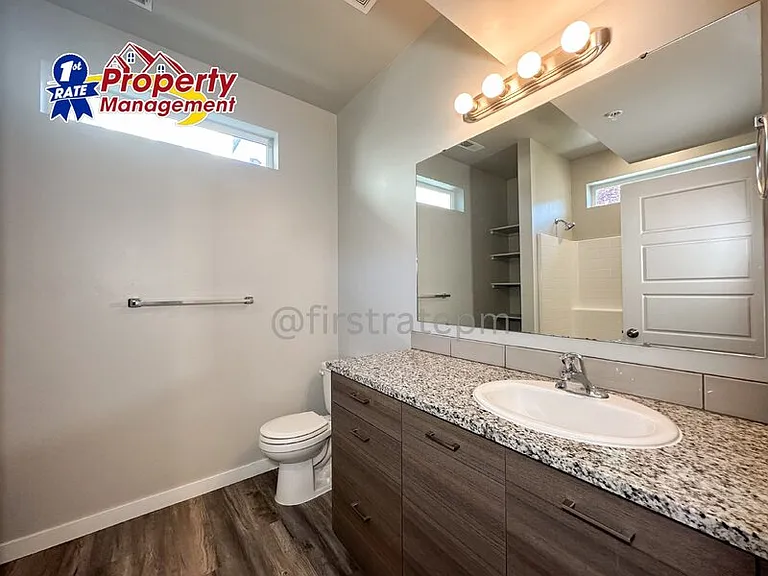 605 W Pine Ave #A2 — Photo 16