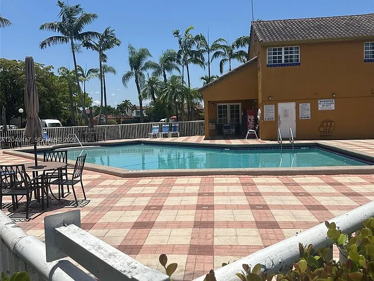 9741 Fontainebleau Blvd #H109 — Photo 18