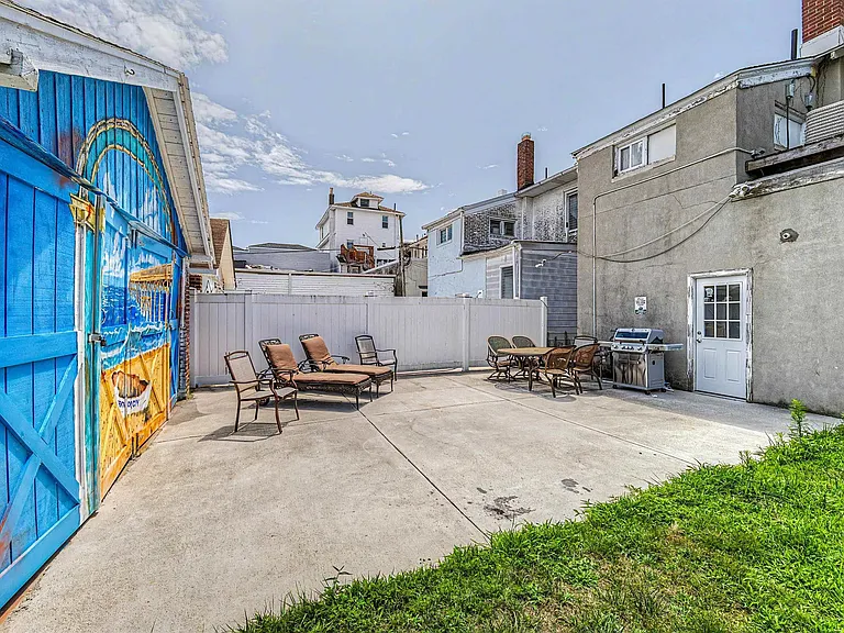5 N Newport Ave #1 — Photo 22