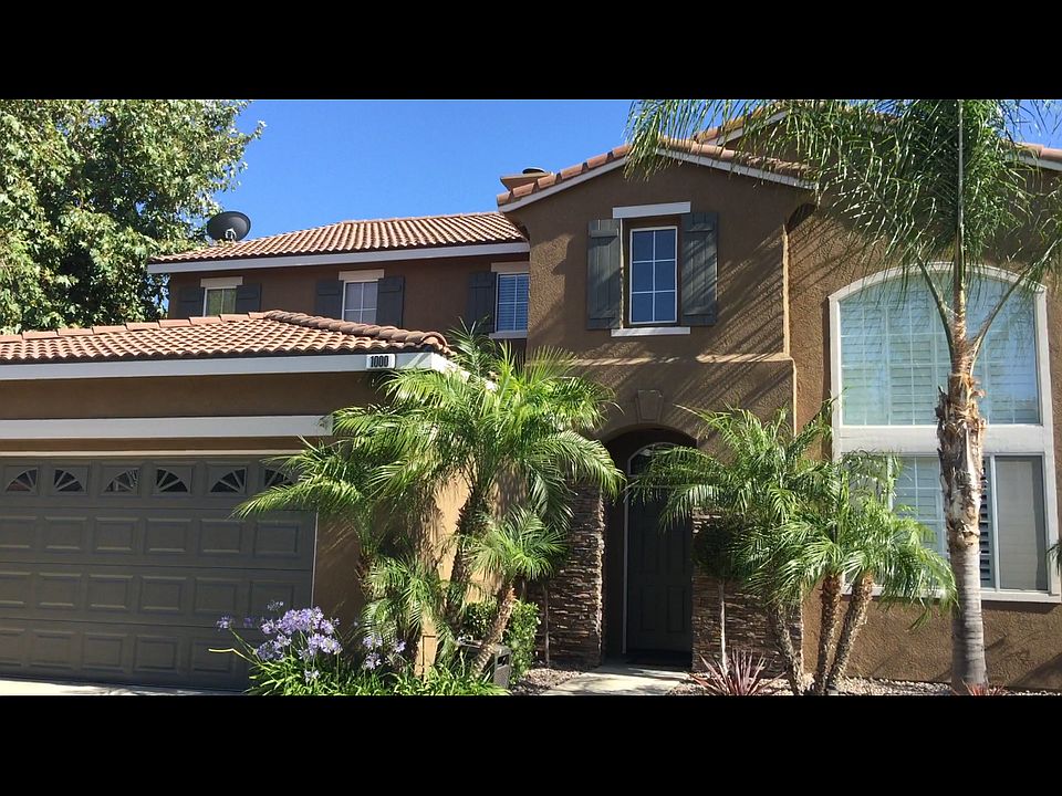 2nd image of 1000 Riverbend Cir