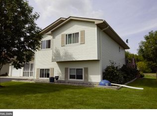 309 Hogan Dr, Montrose, MN 55363