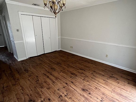 5th image of 1580 Us Highway 19 S APT 18