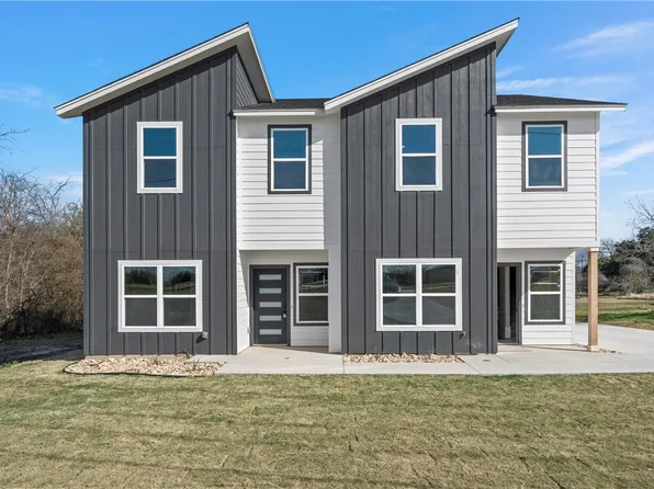 10405 China Spring Rd #A & B, Waco, TX 76708