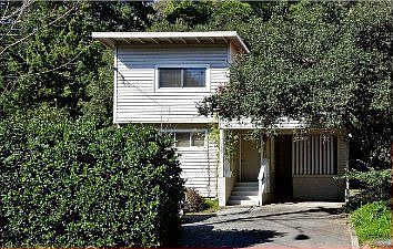 Front :: 133 Butterfield