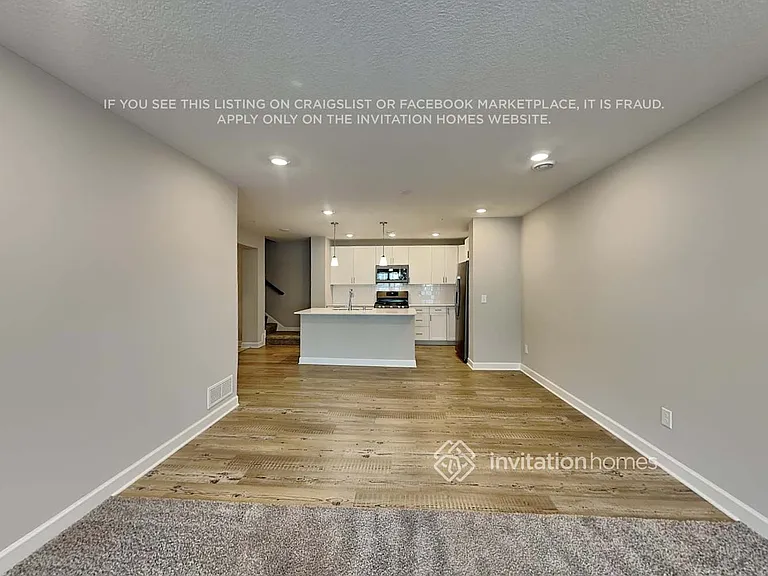 10926 Zest St NE #G — Photo 5