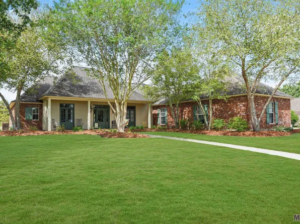 58500 Village Dr, Plaquemine, LA 70764