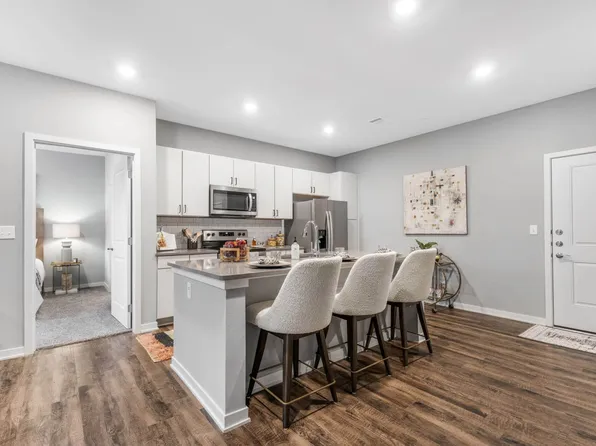 Meeder Flats Apartment Homes