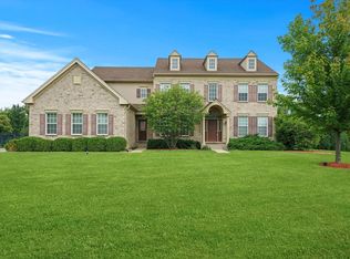 6064 Westminster Ln, Gurnee, IL 60031