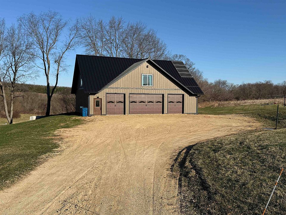 1st image of E4364 Meadow Dr