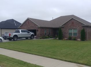 3886 Stonehenge Ave, Springdale, AR 72764