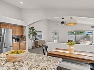 2132 E SMOKE TREE Road, Gilbert, AZ 85296
