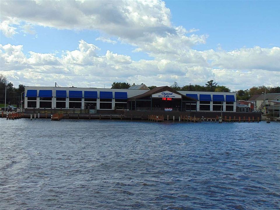 1st image of 204 Wolf River Dr