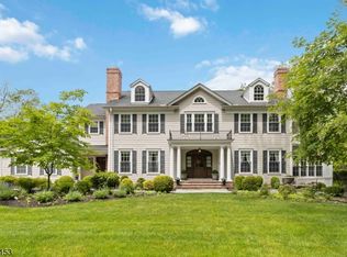 8 Westminster Pl, Morristown, NJ 07960