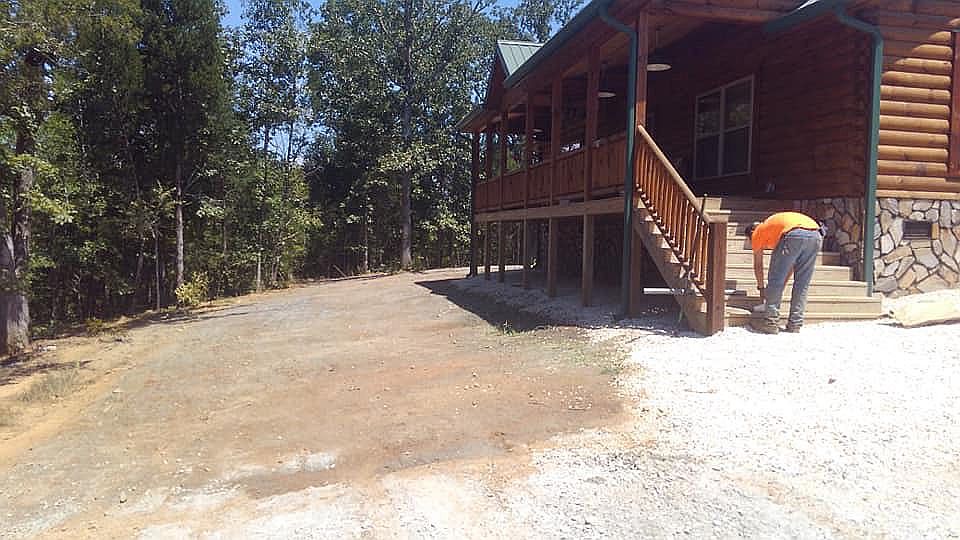 2nd image of 2401 Orchard Rd
