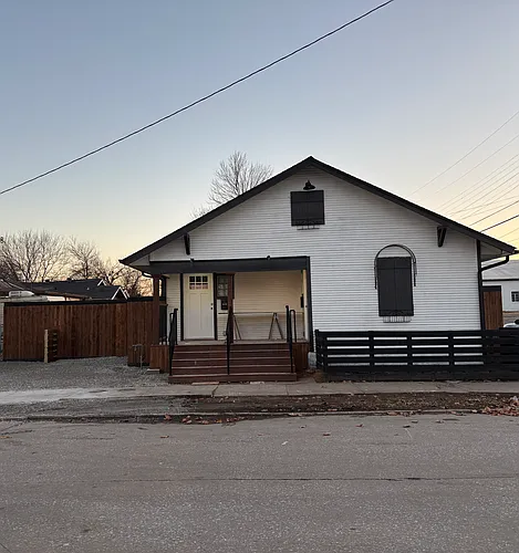 2416 E Haskell St #2416 Photo 1