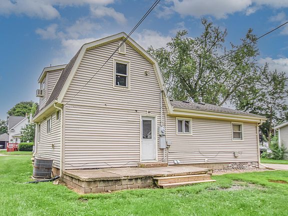 2nd image of 614 Jean St
