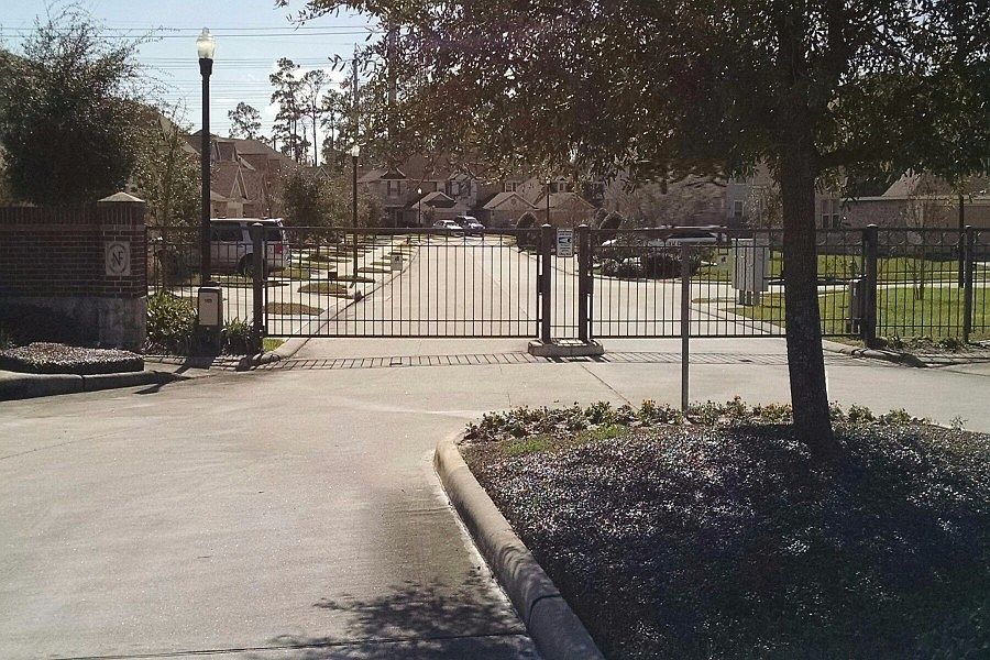 2nd image of 6610 Washforde Ln