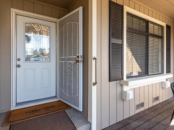 3rd image of 5537 Corbett Circle