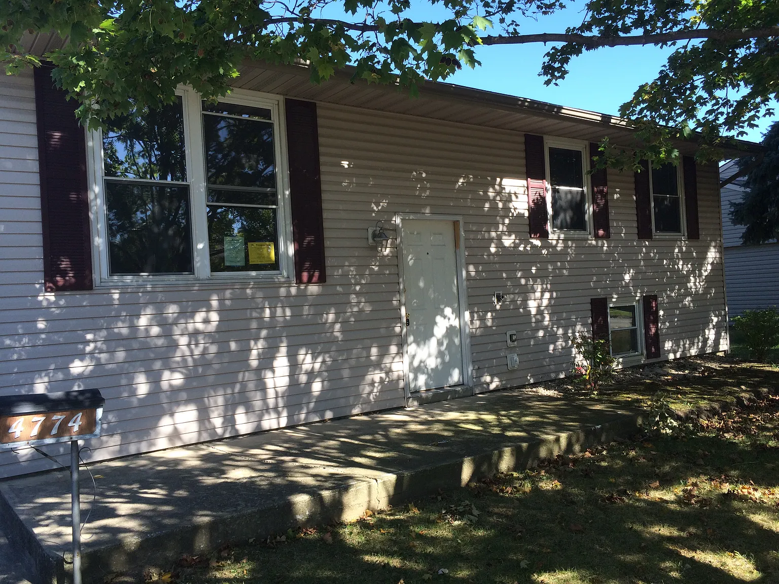 4774 Arnold Ave photo 1