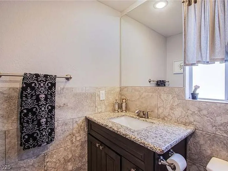 2437 Twin Flower Cir — Photo 31
