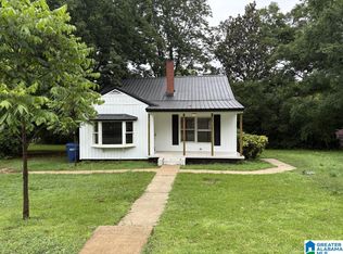 504 Heath St, Talladega, AL 35160