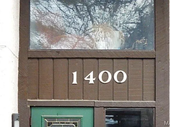 1400 Heritage Lndg APT 110, Saint Charles, MO 63303