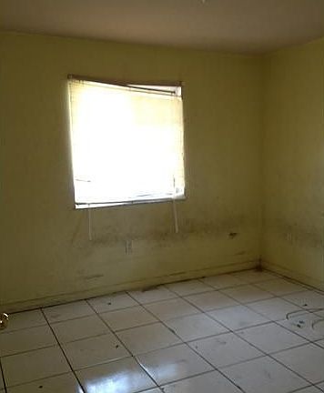4th image of 6811 NW 17th Ave