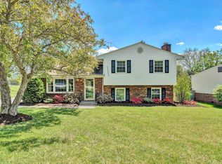 5213 Foxtail Ln, Roanoke, VA 24019