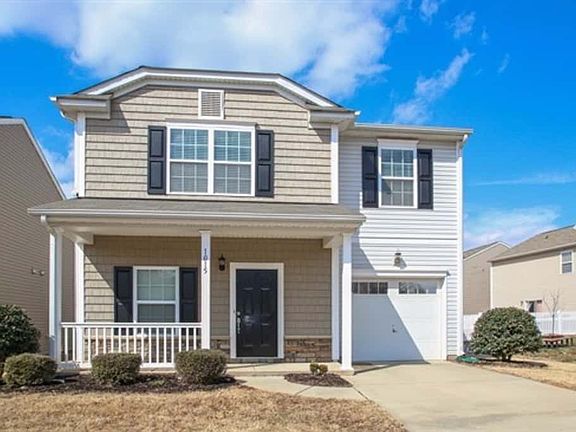 4th image of 1015 Black Oak Dr