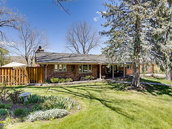 3rd image of 11029 W Bear Creek Dr