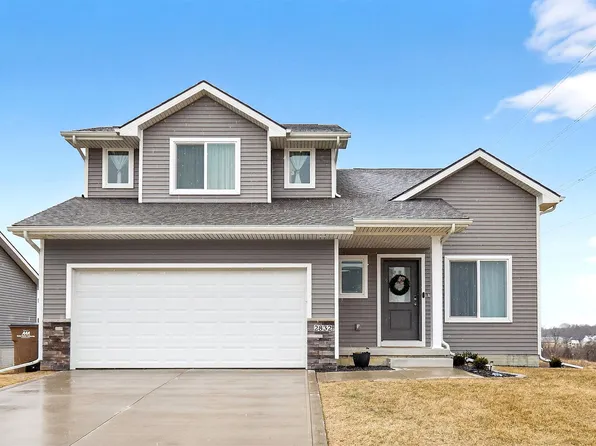 2832 21st St SW, Altoona, IA 50009