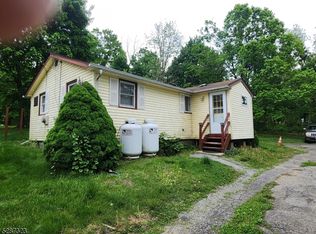 15B Prince St, Hamburg, NJ 07419