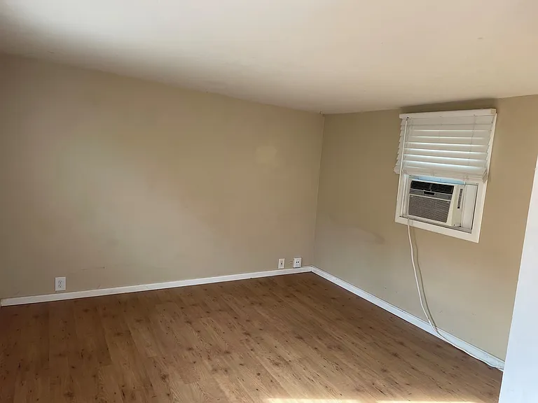 4524 Bancroft St #4524 — Photo 7