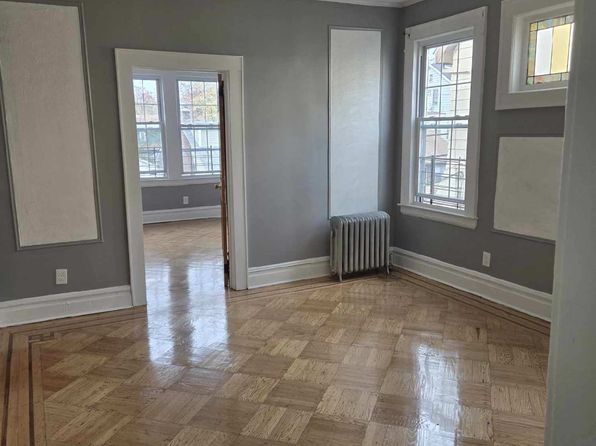 (undisclosed Address)