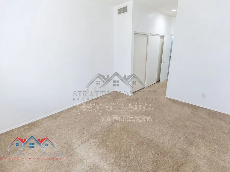 2035 S Elm St #110 — Photo 22
