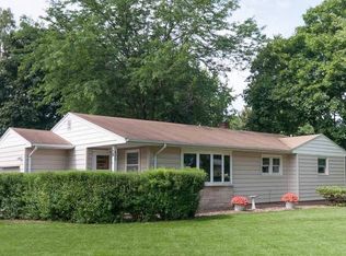 400 Frost Woods Rd, Monona, WI 53716