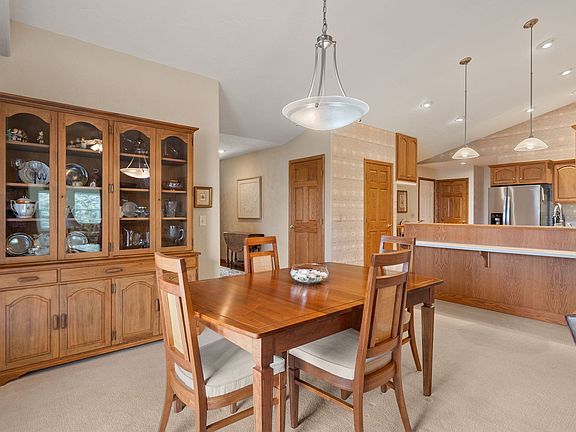 5th image of 5016 56th Avenue Ct