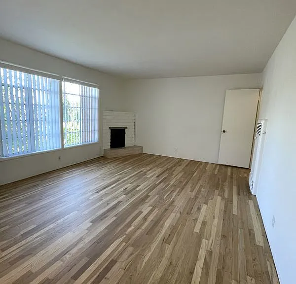 1767 Wabasso Way #1/2 — Photo 8